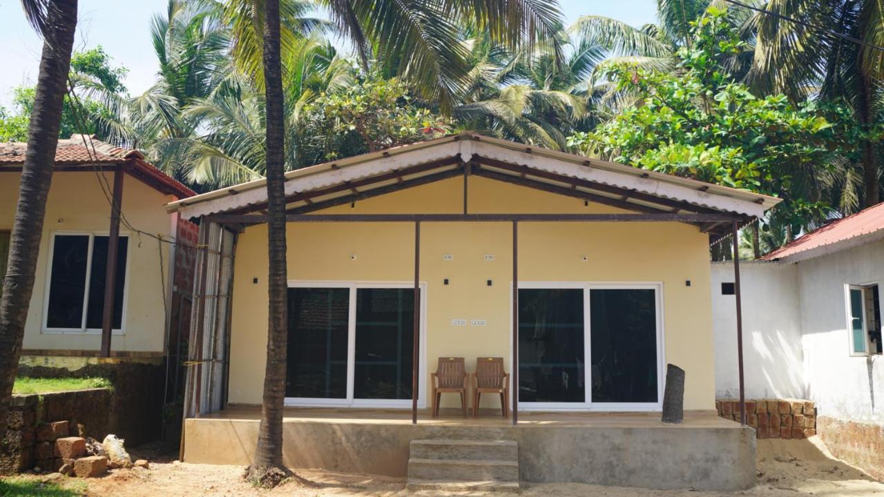 Trippr Gokarna - Beach Hostel Exterior photo